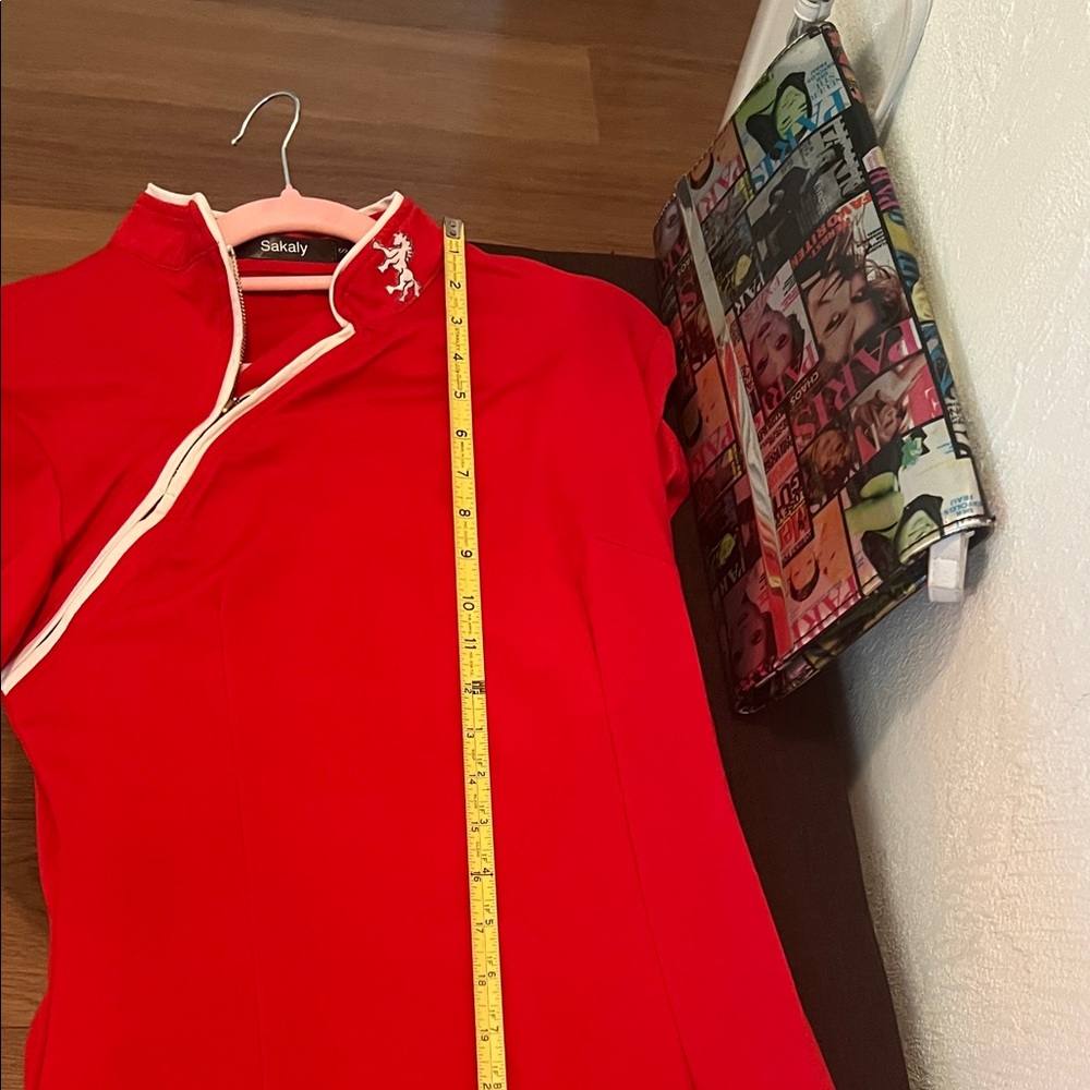 #0685+ Chinese Red Short Sleeve Dress W/ WHT Patch-patch Logo. - Picture 4 of 6